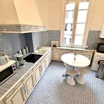 Bright With A Private Balcony * Nantes