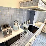 公寓 With Balcony In The Heart Of Nantes! 南特