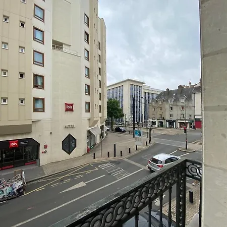 With Balcony In The Heart Of Nantes! * Nantes