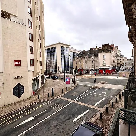 With Balcony In The Heart Of Nantes! Nantes