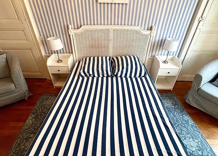 With Balcony In The Heart Of Nantes!